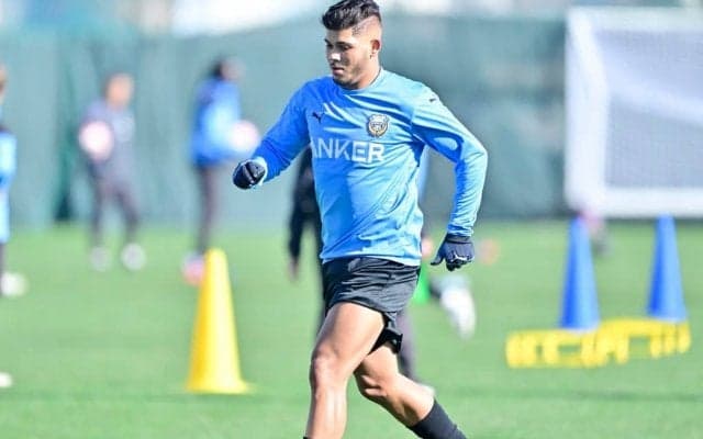 【J1川崎・新戦力がチーム合流で感じたこと(3)】FWエリソンの「自分の特徴を先に言うのはあんまり好きじゃない」の言葉に感じさせた「マリーシア」……新9番の筆頭候補