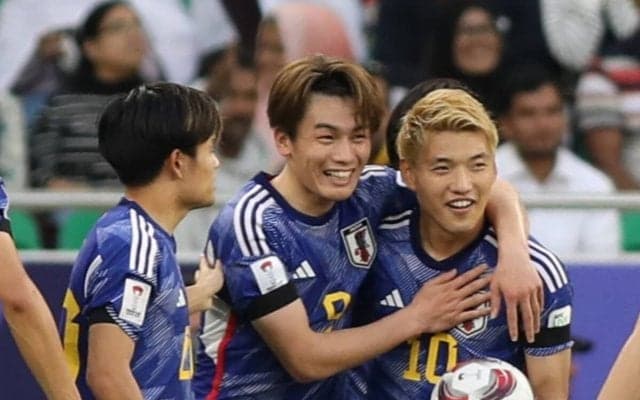 サッカー日本代表・細谷真大より上田綺世のほうがパスを多く受けられたのはなぜか ベトナム戦で強者のゲーム運びに立ち位置変更の工夫