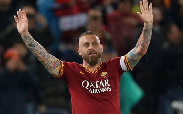 モウリーニョ解任のローマ、後任はレジェンドのデ・ロッシと最終交渉中