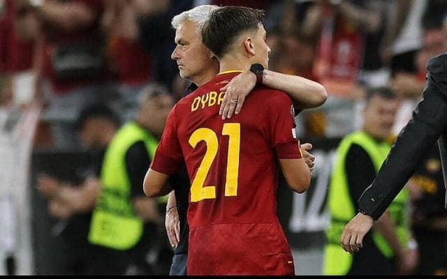 「これまでのすべてに感謝します」、ディバラが解任モウリーニョに惜別のメッセージ