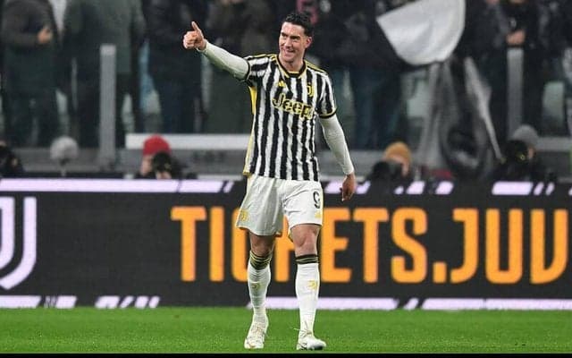 ヴラホビッチがドッピエッタ、ユベントスがサッスオーロにリベンジで後半戦白星スタート【セリエA】