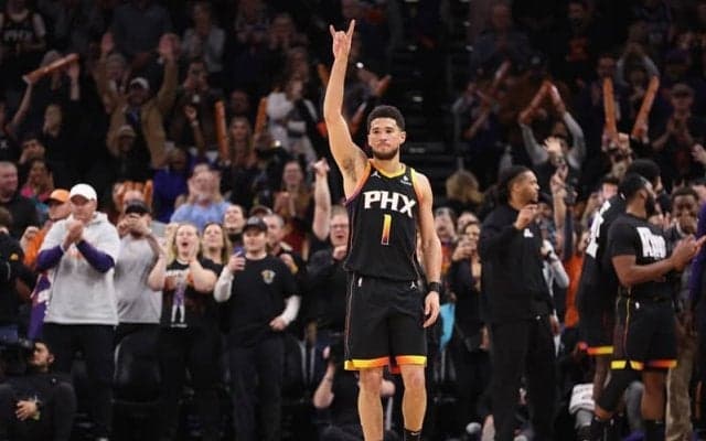 サンズが最大22点差を覆しキングスに大逆転勝利…渡邊は体調不良のため欠場