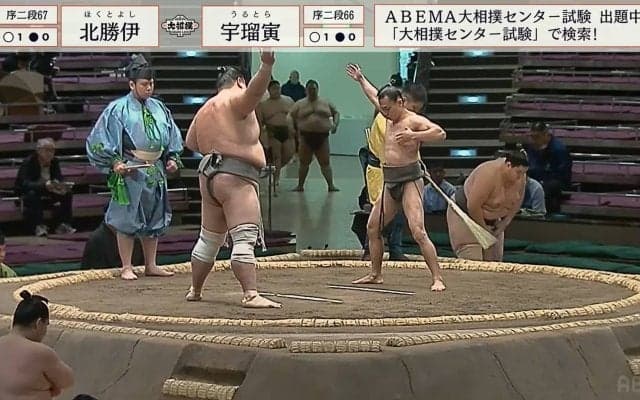 むしろ勝つよりすごくない！？超スリム60キロ力士が見せた驚異的な“ウルトラブリッジ”の粘りに館内ざわざわ