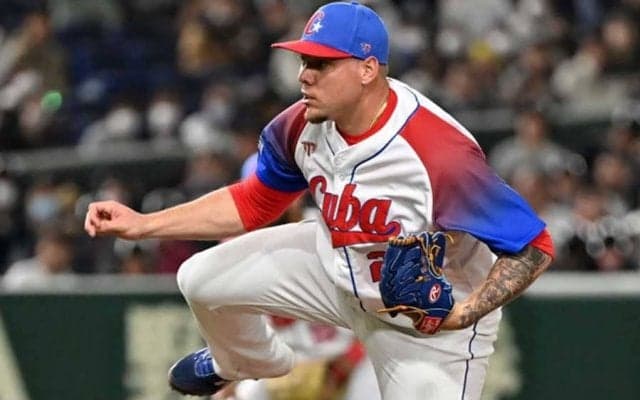 賠償金15億円の可能性も…元中日助っ人が亡命で手に入れた47億円　掴んだ“大型契約”