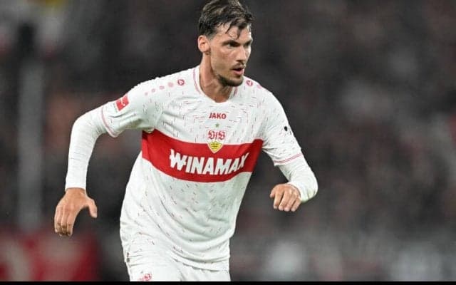 シュツットガルト、右SBシュテンツェルと2026年まで契約延長