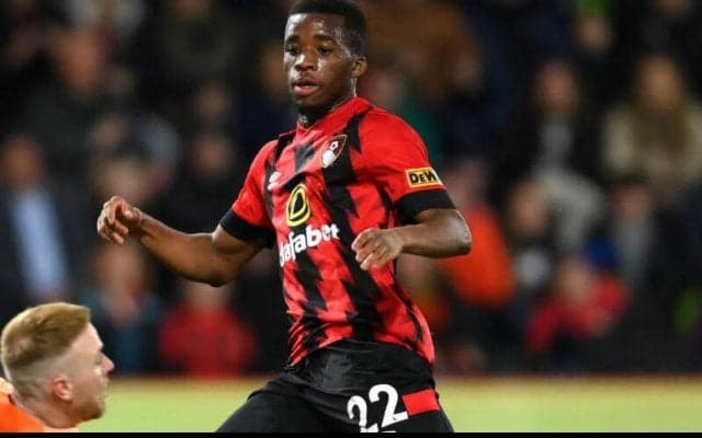 ナポリがボーンマスからMFハメド・トラオレを買取OP付きのレンタル移籍で獲得