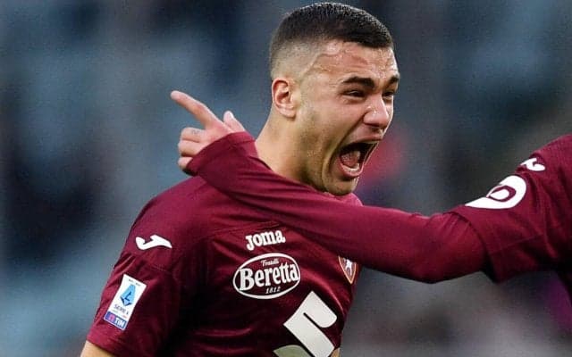 ミラン行き浮上のイタリア代表DFボンジョルノ、トリノ会長は放出を断固拒否　「売るつもりはない」