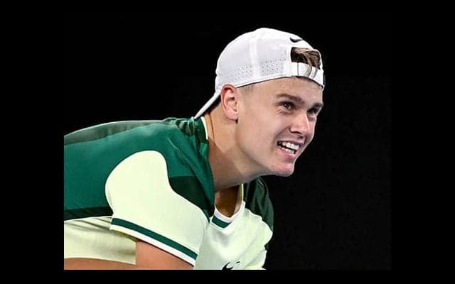  波乱 ルーネが世界122位に屈す 