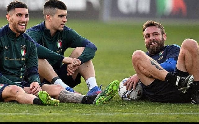 デ・ロッシ新監督はローマ初陣で布陣変更か？　『スカイ』は[4-3-2-1]を予想