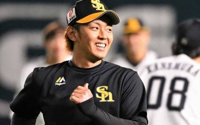 剛腕内野手の変化球が「キレキレです」　捕手も驚愕の曲がり幅に“二刀流”の期待