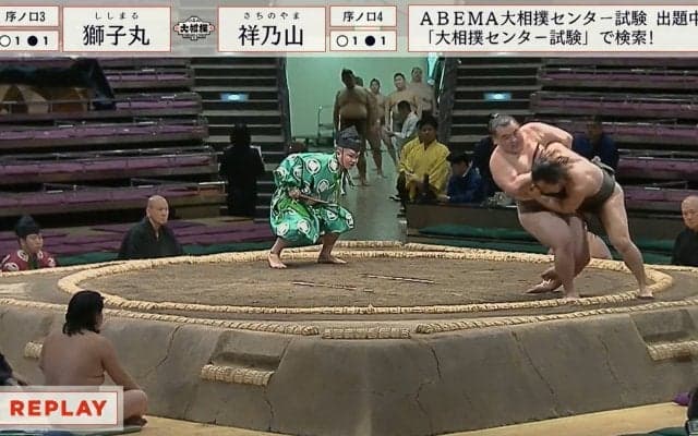 16歳行司は見た！ 物言いつくも“軍配どおり” 貫録の行司裁きに「よく見てた」「お見事」決定的瞬間