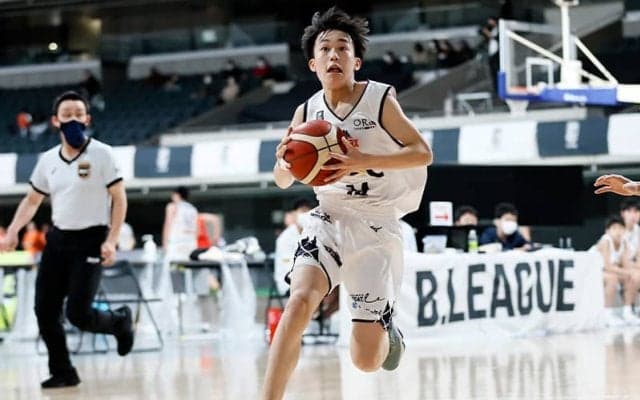 B2静岡がU15所属の2選手をユース育成特別枠で登録…将来期待の中学生に“プロの刺激”