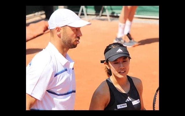 全仏混合V加藤ペア 逆転で初戦敗退