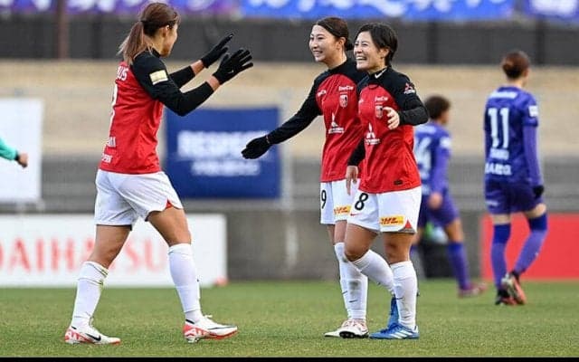 WEリーグ12月&1月ベストゴールは浦和L猶本光の逆足ミドルに決定！S広島R戦絶妙コースへの勝ち越し弾