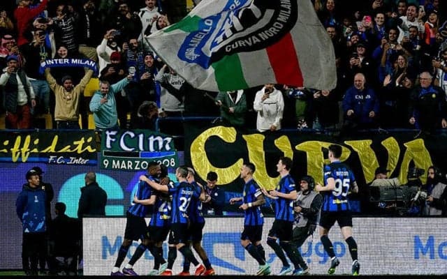 ラツィオに3発快勝のインテルがナポリの待つ決勝に進出【スーペル・コッパ】