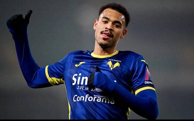 ナポリ、ヴェローナFWウンゴニエを約29億円で獲得