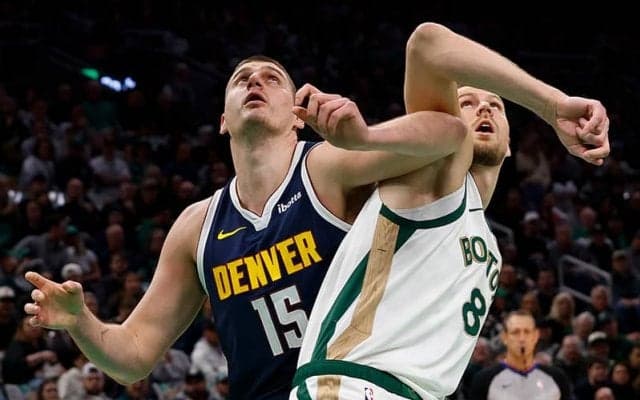 同郷の指導者を亡くすも奮起したヨキッチ…プレーオフさながらの一戦をナゲッツが制す