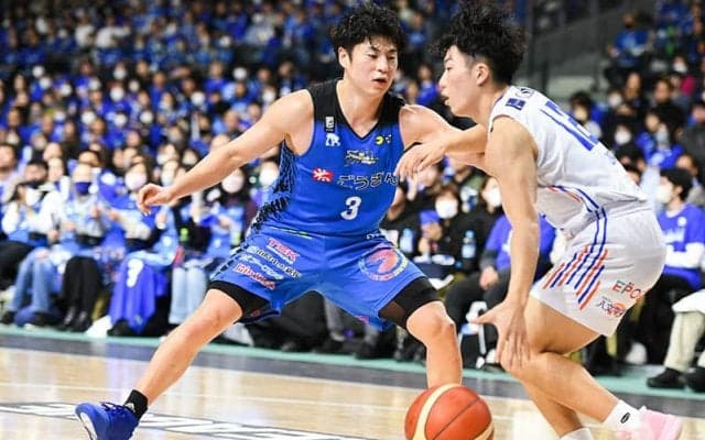 東京初開催のホームゲームで島根が快勝…安藤誓哉は「アグレッシブなDFを見せたい」