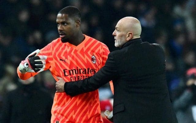 ピオリ監督が劇的逆転劇に水差した人種差別を糾弾！ 「無知な者は家にいればいいし、いるべき」　ミラン指揮100勝目にも触れる