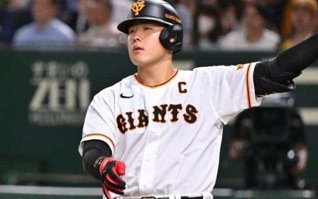 阿部巨人のカギを握る「5番打者問題」　岡本和真の「次」を担う男は新助っ人のオドーアか、それとも