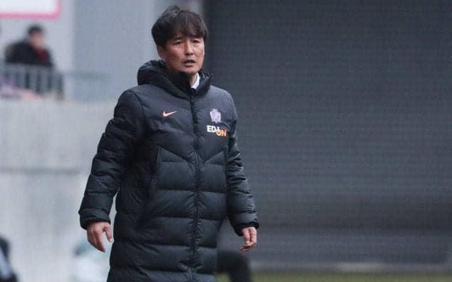 「最高のゲーム」となった皇后杯準決勝、S広島Rの中村伸監督は転機のHTで何を伝えたのか