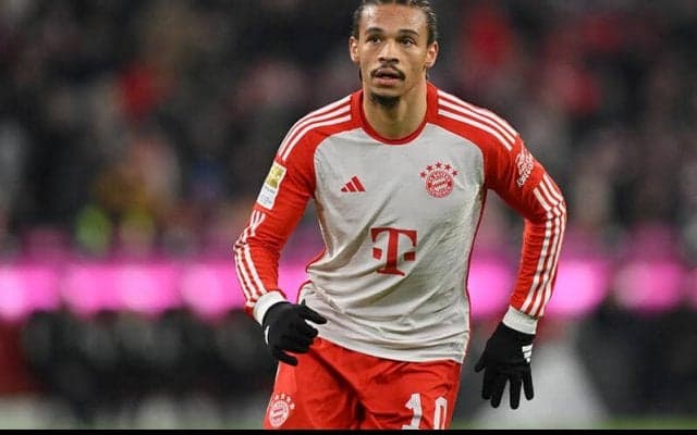 プレミアからの関心囁かれるサネ、バイエルンとの契約延長交渉は進まず