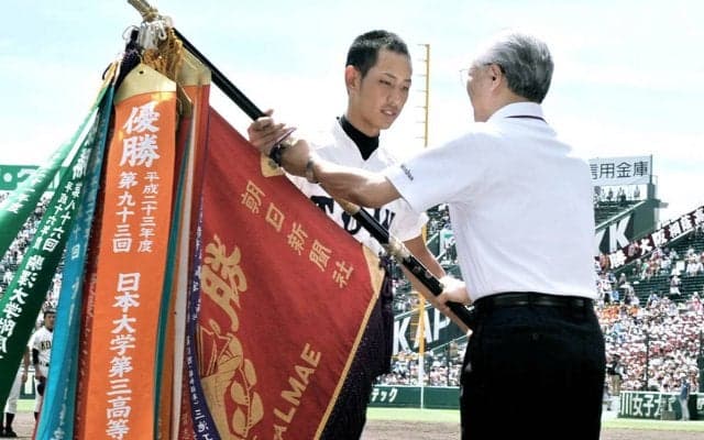 大阪桐蔭「藤浪世代」の主将・水本弦が振り返る春夏連覇の快挙と、大谷翔平と韓国の街中で猛ダッシュの思い出