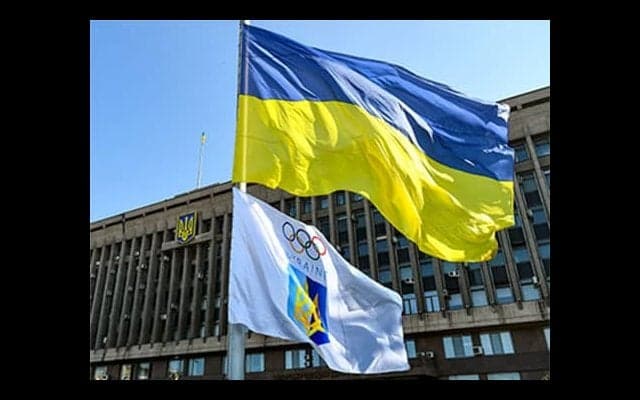 露選手と握手のウクライナ選手が謝罪