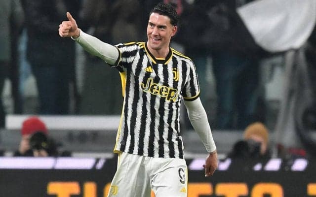 好調ヴラホビッチの売却は「1億ユーロでもダメ」 元イタリア代表ストライカーが期待寄せる