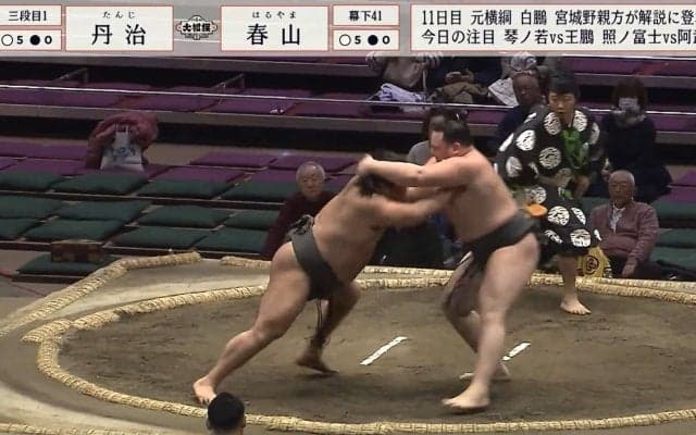 髷、いや、髪を掴んだので反則 「これはアカン」強すぎる期待の力士が招いた珍事