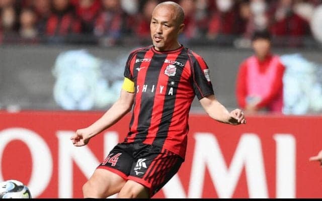 「オーラ違う」「いつ見てもカッコイイ」小野伸二O.N.Oが札幌の沖縄キャンプに参加！来訪を選手よりも喜んだのは？