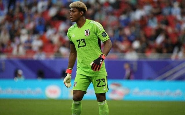 続けざまに起きた差別、FIFA会長「自動敗北が必要」と防止策検討　日本代表GK鈴木彩艶、ミラン守護神も被害【アジア杯】