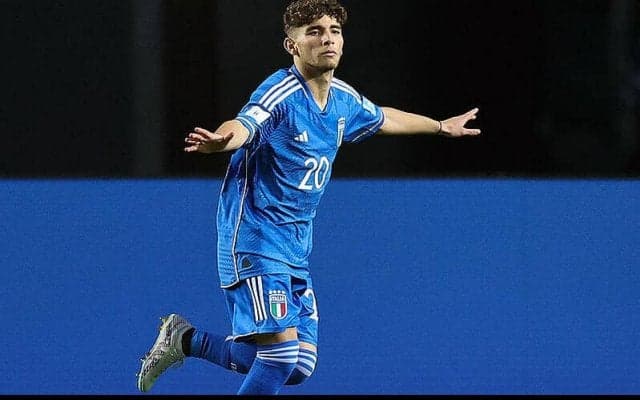 16歳で伊代表デビューの神童パフンディがスイスのローザンヌに移籍