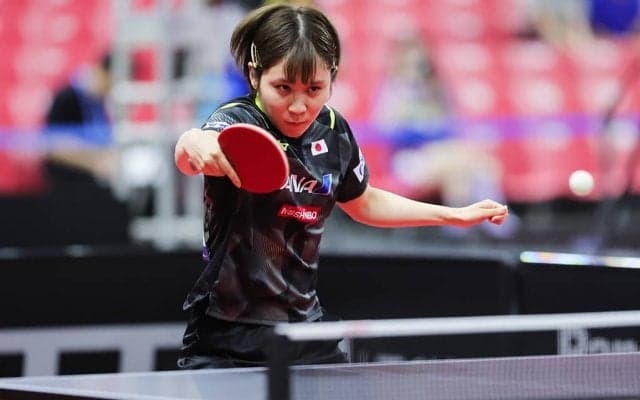 平野美宇、ジュニア準Vの面手凛に勝利で会心ガッツポーズ　フルゲーム制し5回戦へ、五輪シングルスへ価値ある1勝【全日本卓球】