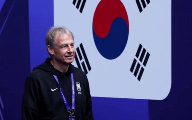 まさかの2位通過も“悠長”な指揮官に批判！ 日韓戦を逃れた韓国代表を母国紙が糾弾「深刻さを全く理解していない」