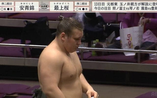 “敗北を知らない”イケメン力士が体格差を無視する強さ フンッと投げ飛ばす怪力に館内から「おおっ！」「うわっ」とどよめき連発
