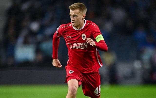 アトレティコが18歳のベルギー代表MFフェルメーレンを完全移籍で獲得！6年半契約