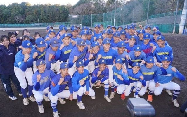 「見栄えを意識しろ」　6年ぶり聖地へ…ノムさん門下生の指揮官が選手に説くワケ