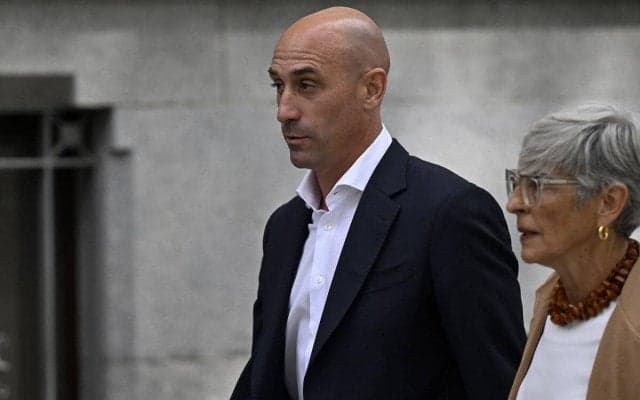 選手へのキス問題で職務停止中の元スペインサッカー協会会長、FIFAは3年間の処分への控訴を棄却