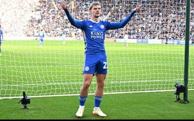 ブライトンがレスターMFデューズバリー=ホールを巡って交渉！