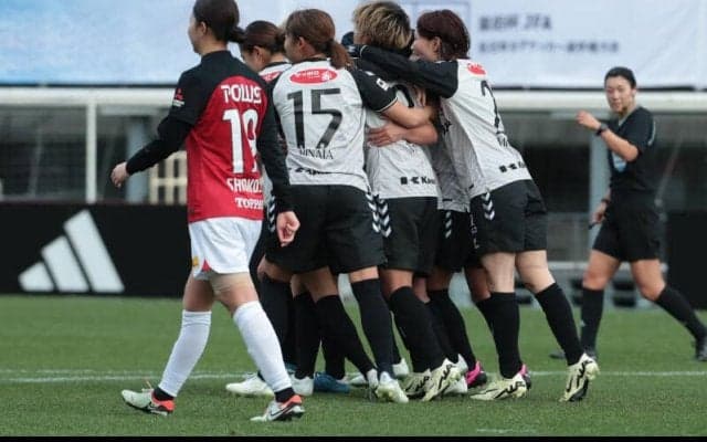 熱戦制したI神戸が7大会ぶり7度目の優勝！後半ATに追い付き、PK戦で浦和を下す【皇后杯】