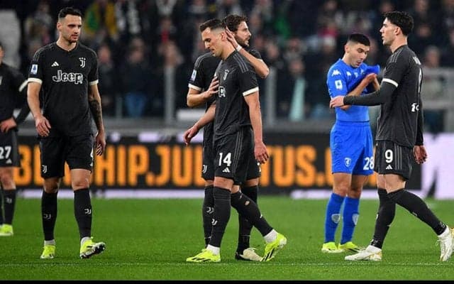 ヴラホビッチ4戦連発もミリク退場のユベントス、格下エンポリに痛恨ドロー【セリエA】
