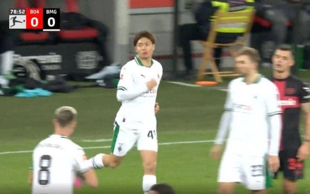 「いきなり首位相手に楽しみ」「期待されてる証拠」 ボルシアMG福田獅王がブンデスリーガデビューの瞬間　日本のサムライの出場に深夜のSNSも大熱狂！