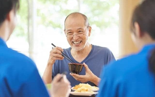 元気な人は〇〇が好き！？医師が語る長生きをする人の特徴とは