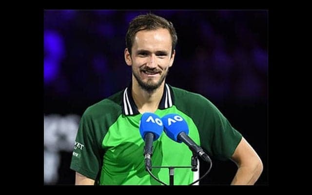  悪夢の再現で準Vも「今は夢見てる」 