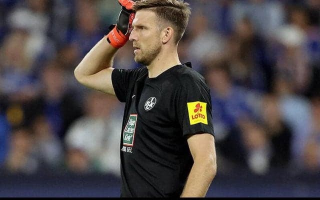 ボーフム、元守護神ルーテが7年半ぶりに帰還！　手薄なGK陣の穴埋めに