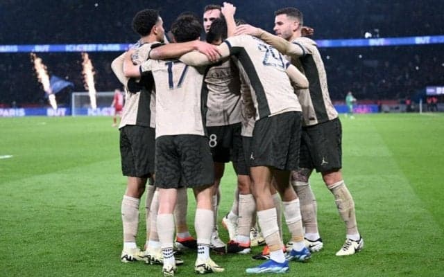 PSGの本拠地を訪れたのは、大谷翔平“激推し”のMLBレジェンド左腕「マジか！」「ほんと痩せた」