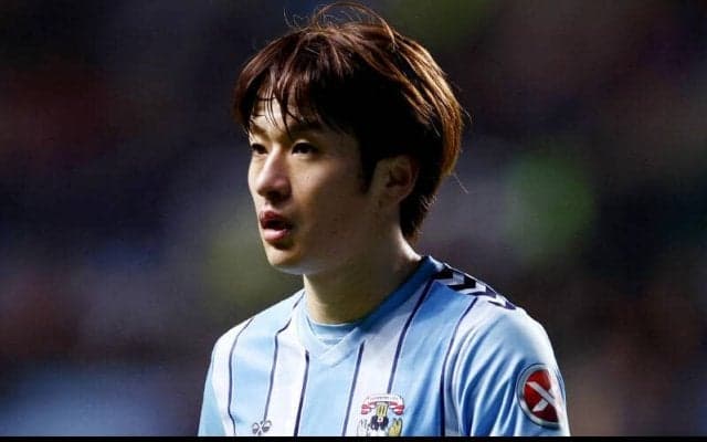 コヴェントリー坂元達裕が巧みなボールキープからのコントロールショット！　直近7戦6発目