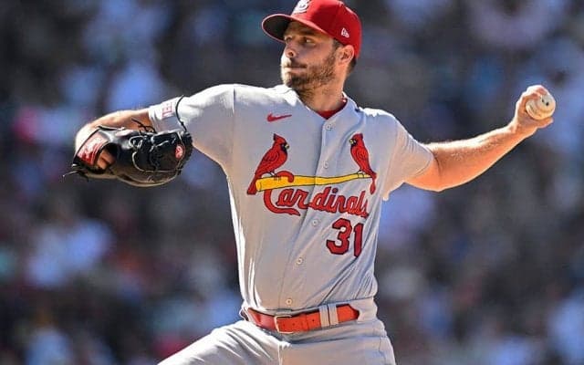 韓国→日本でキャリア暗転…元ヤクルト左腕の厳しい現実　復帰を阻む“保有権問題”