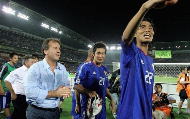 「まさに死闘ってカンジ」歴史に残るバーレーンとの4-3の激闘！2004年大会プレイバックに反響「このゴールで中澤佑二に惚れた」